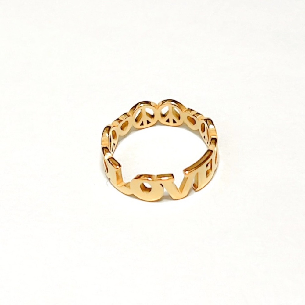 Gold Love and Peace Ring
Waterproof 
Stainless Steel